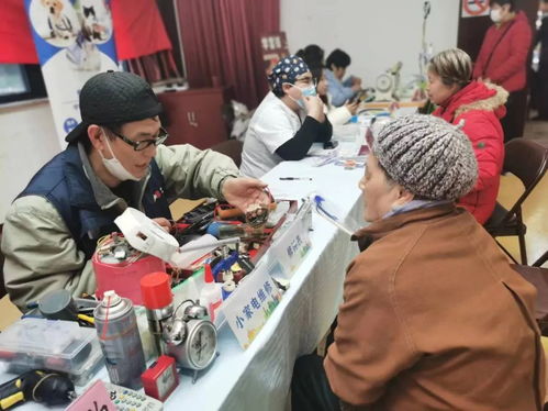 科技助老，智慧便民——仙霞慧生活學雷鋒活動獲居民點贊